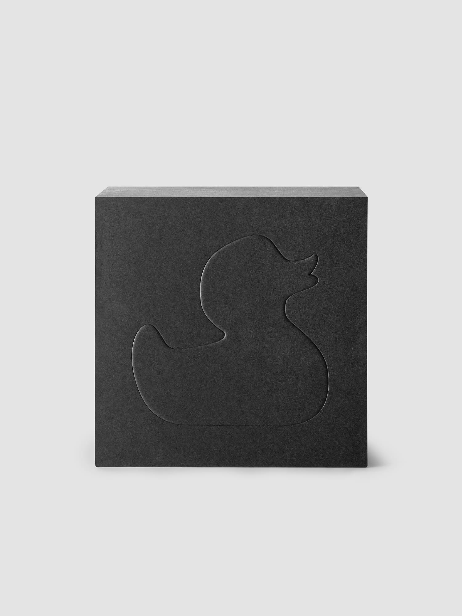 Брелок уточка в очках Monogram 1024. Тестирование названия
